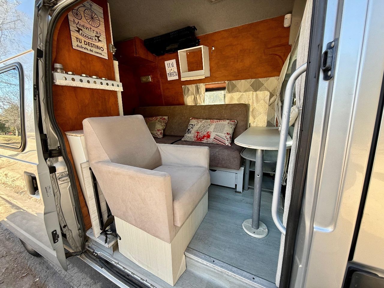 Motorhome 2 PAX Usado en Mendoza, deRuedas