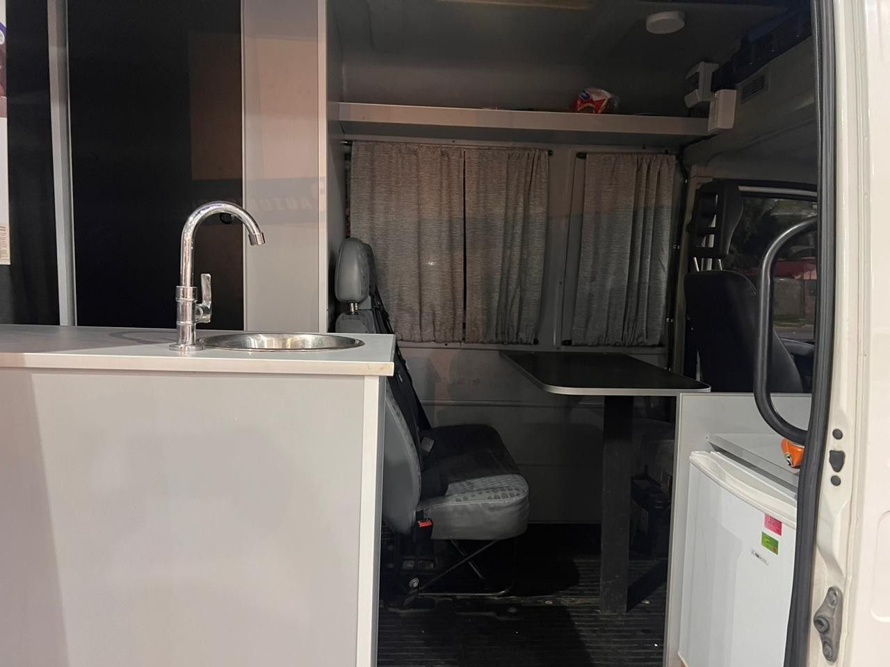 Motorhome 4 PAX Usado en Córdoba, deRuedas