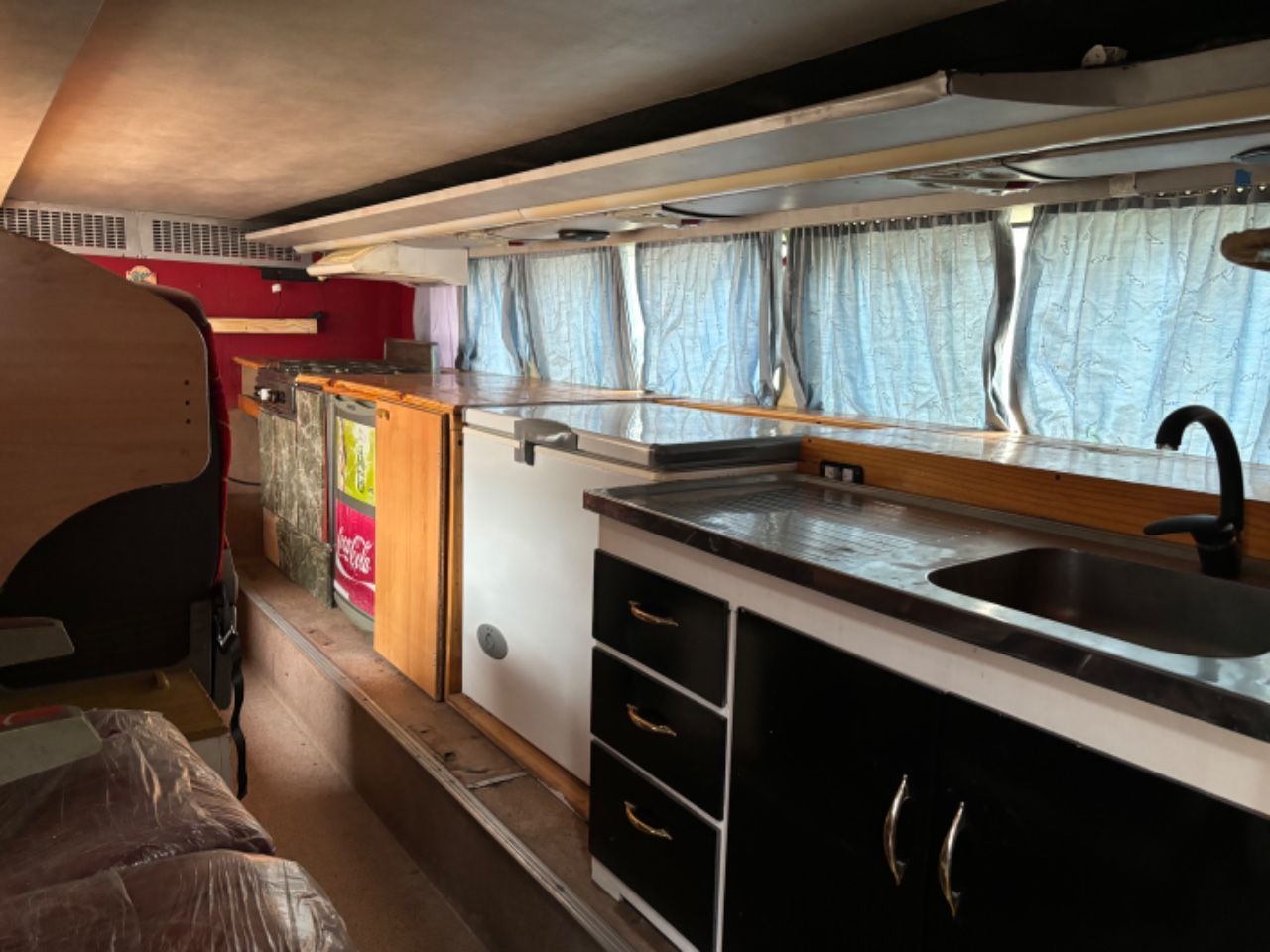 Motorhome 6 PAX Usado en San Juan, deRuedas