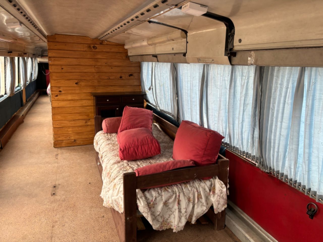 Motorhome 6 PAX Usado en San Juan, deRuedas