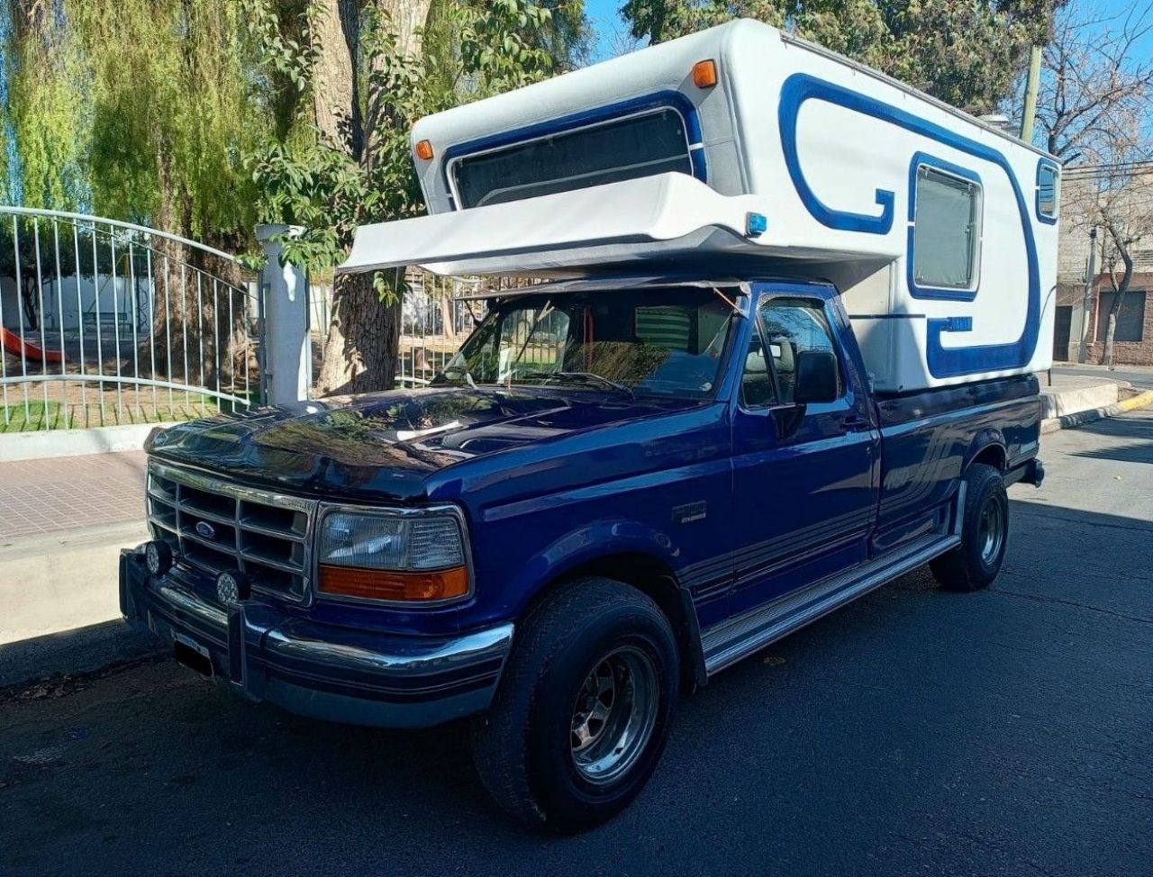 Motorhome Ford F-100 Usado en Mendoza, deRuedas
