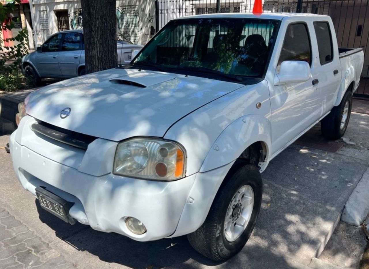 Nissan Frontier Usada en Mendoza, deRuedas
