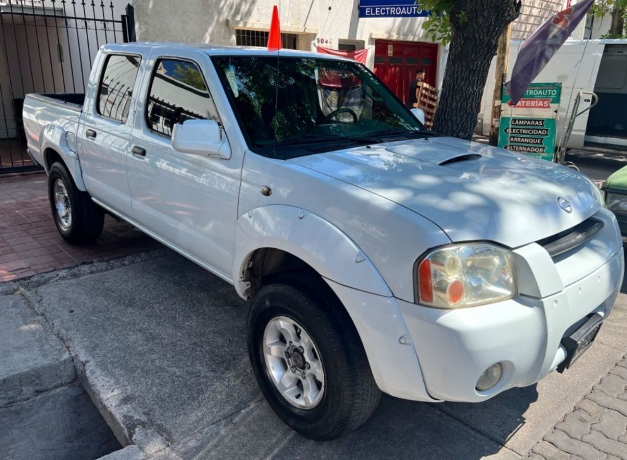Nissan Frontier Usada en Mendoza, deRuedas