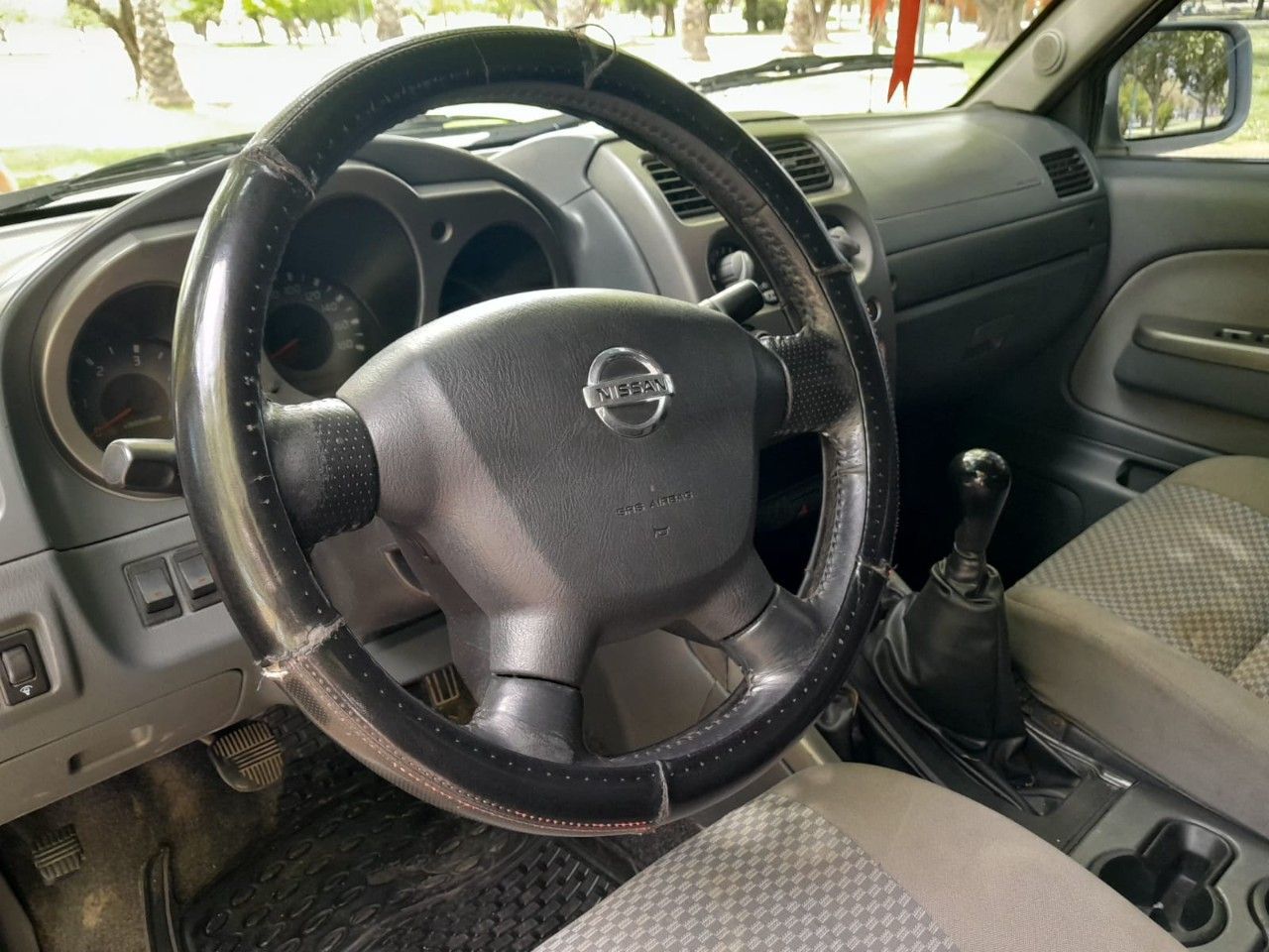 Nissan Frontier Usada en Mendoza, deRuedas
