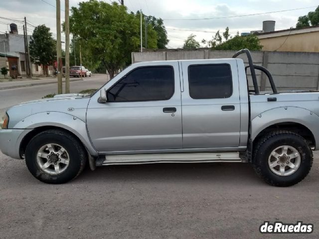 Nissan Frontier Usada en Santiago Del Estero, deRuedas