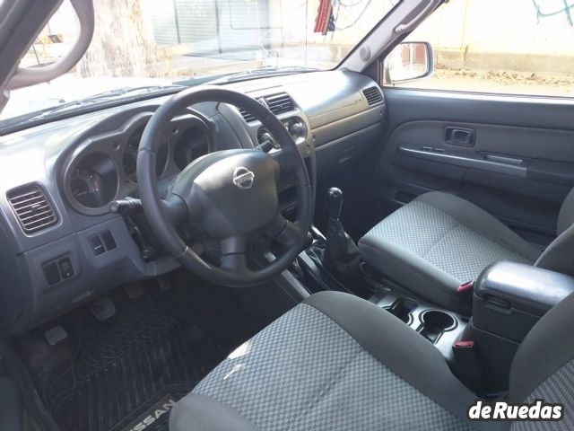 Nissan Frontier Usada en Mendoza, deRuedas