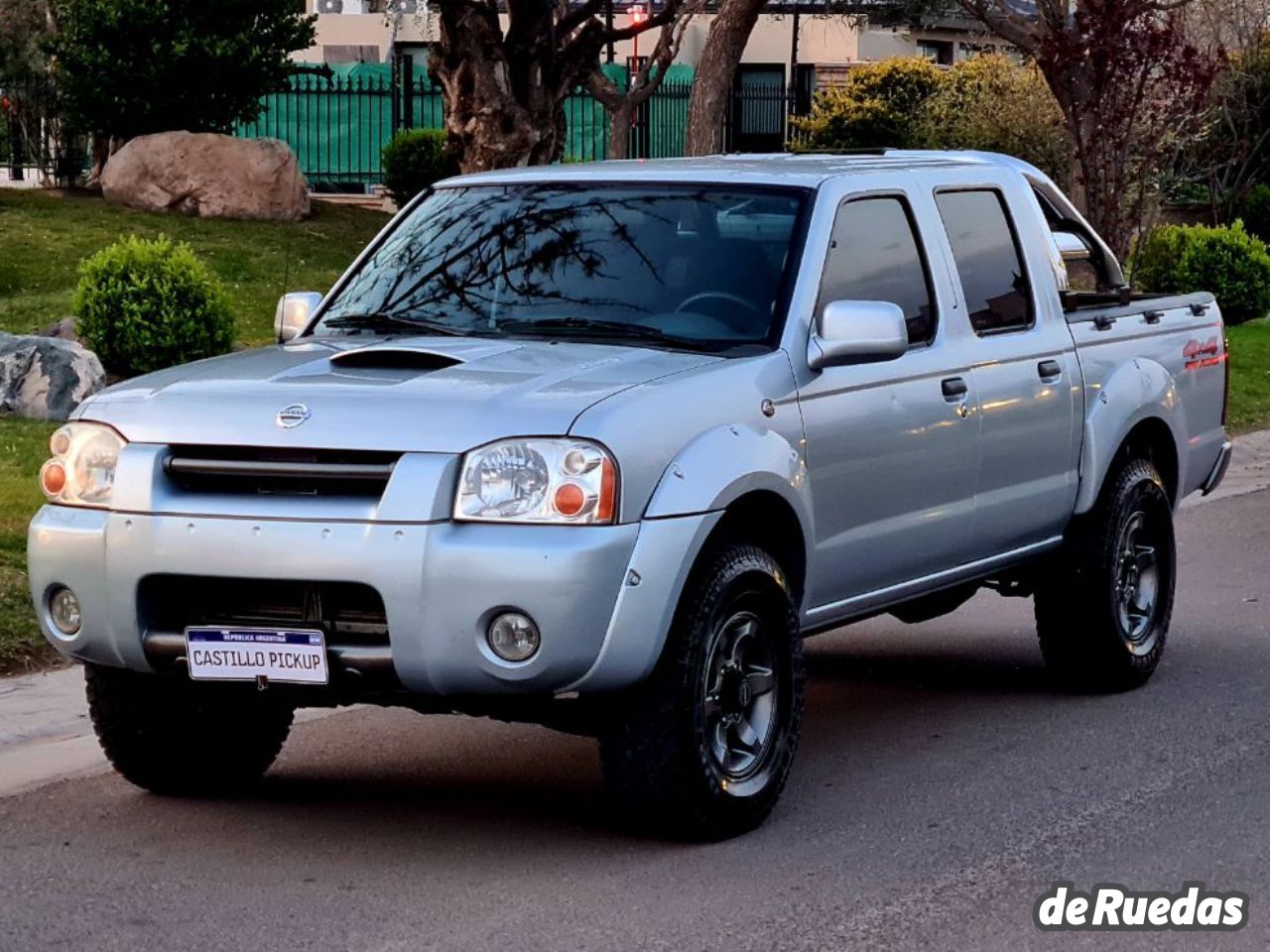 Nissan Frontier Usada en Mendoza, deRuedas