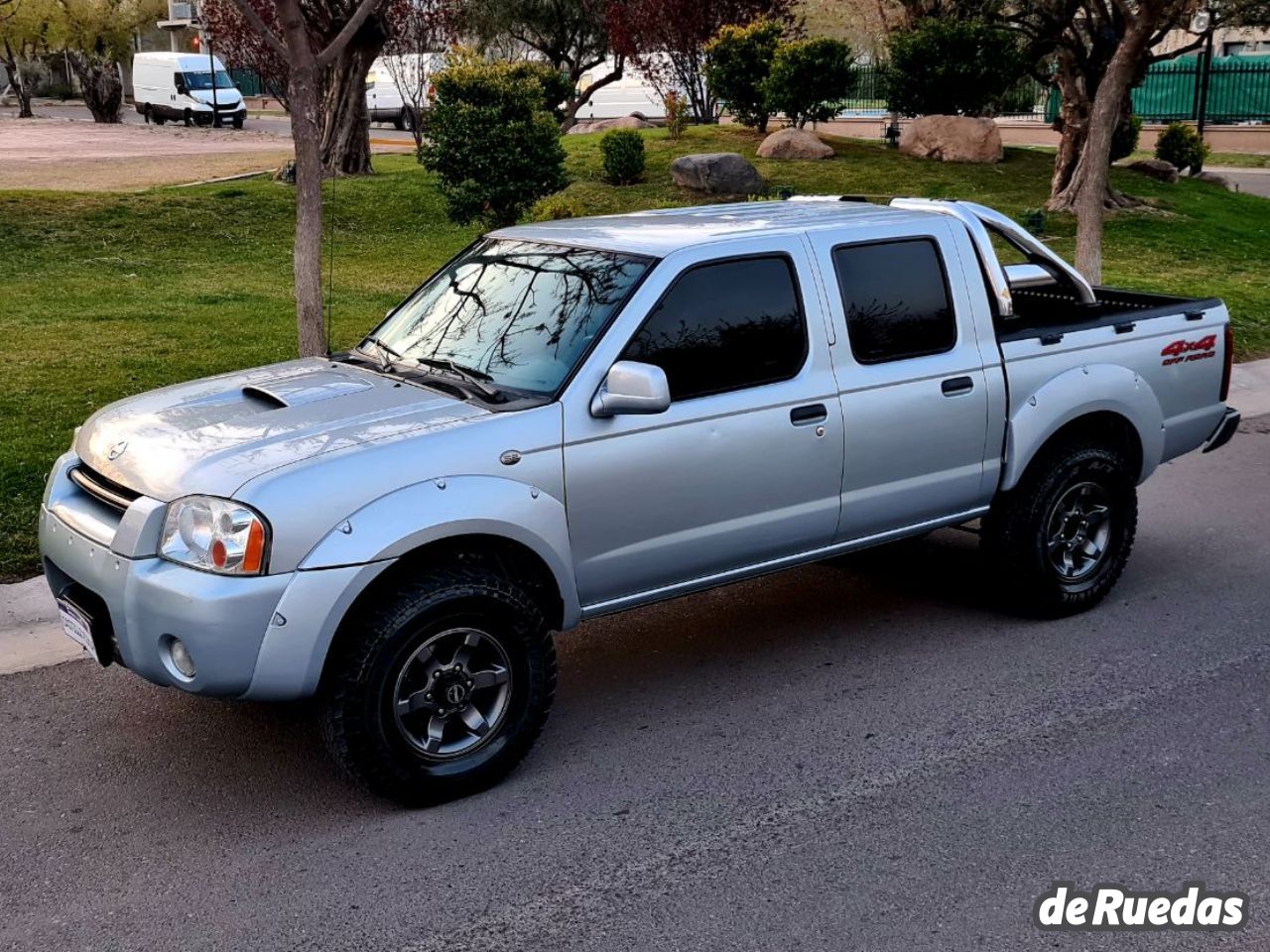 Nissan Frontier Usada en Mendoza, deRuedas