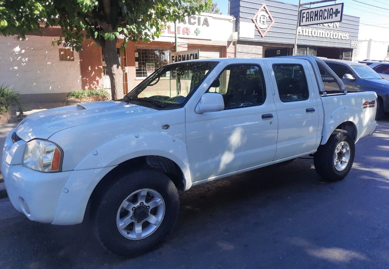 Nissan Frontier Usada en Mendoza, deRuedas