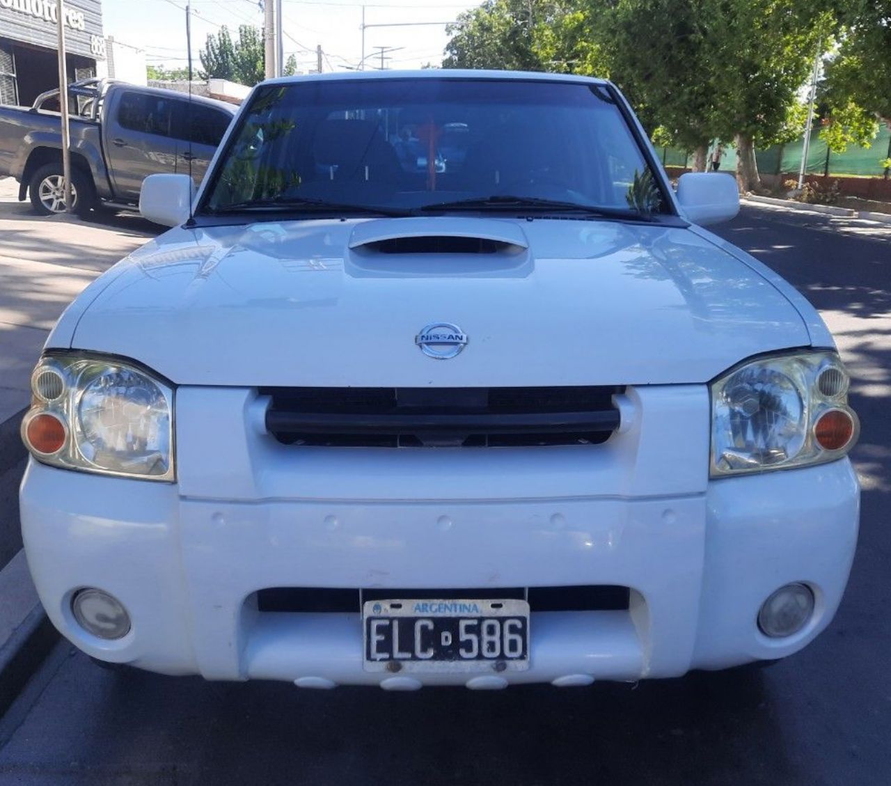Nissan Frontier Usada en Mendoza, deRuedas