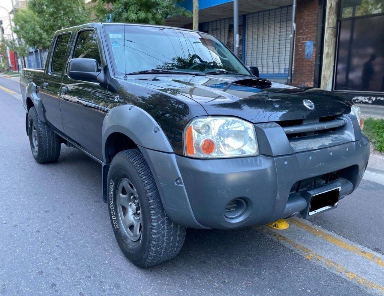 Nissan Frontier Usada en Mendoza, deRuedas