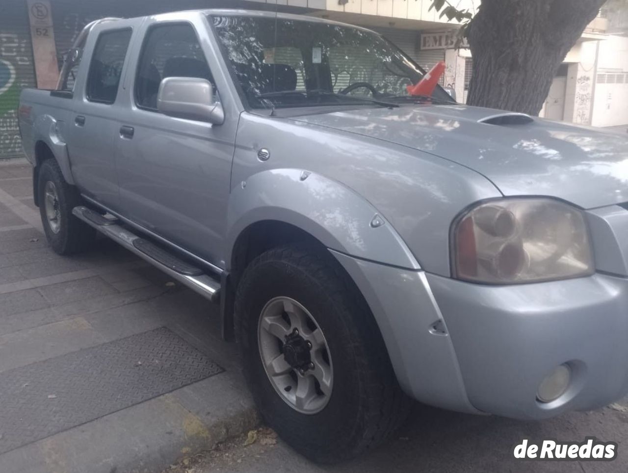 Nissan Frontier Usada en Mendoza, deRuedas