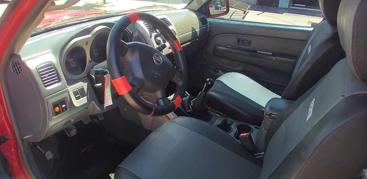 Nissan Frontier Usada en Mendoza, deRuedas