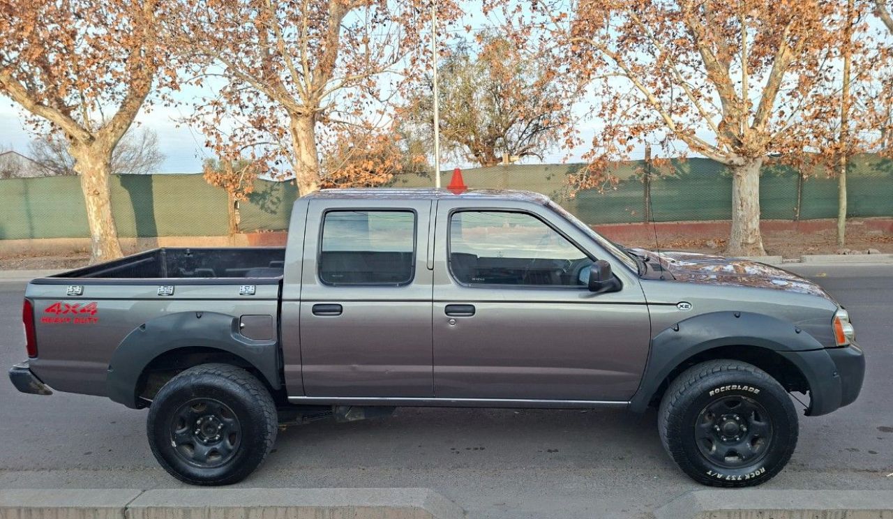 Nissan Frontier Usada en Mendoza, deRuedas