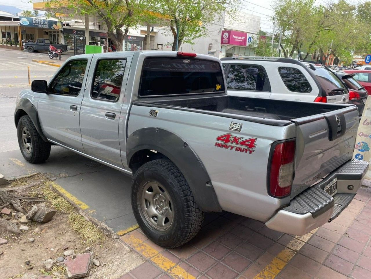Nissan Frontier Usada en Mendoza, deRuedas