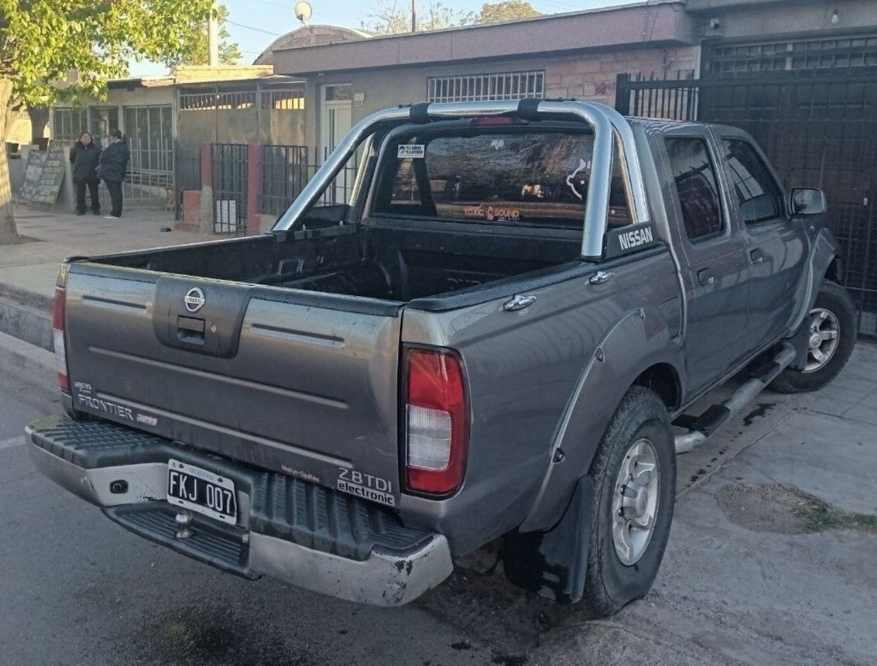 Nissan Frontier Usada en Mendoza, deRuedas