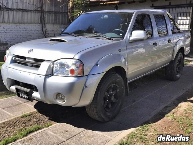 Nissan Frontier Usada en Mendoza, deRuedas