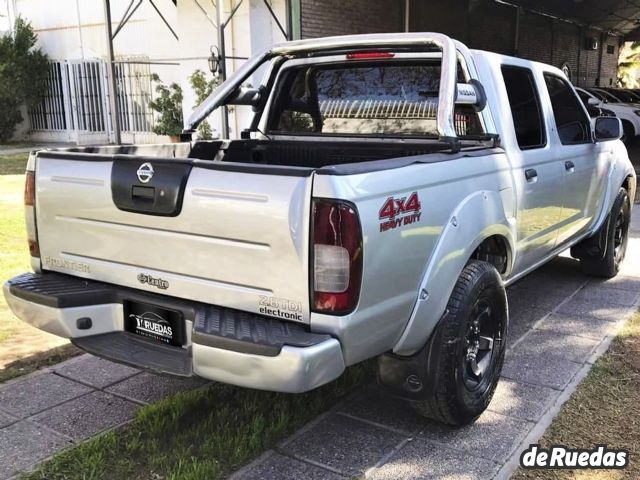 Nissan Frontier Usada en Mendoza, deRuedas