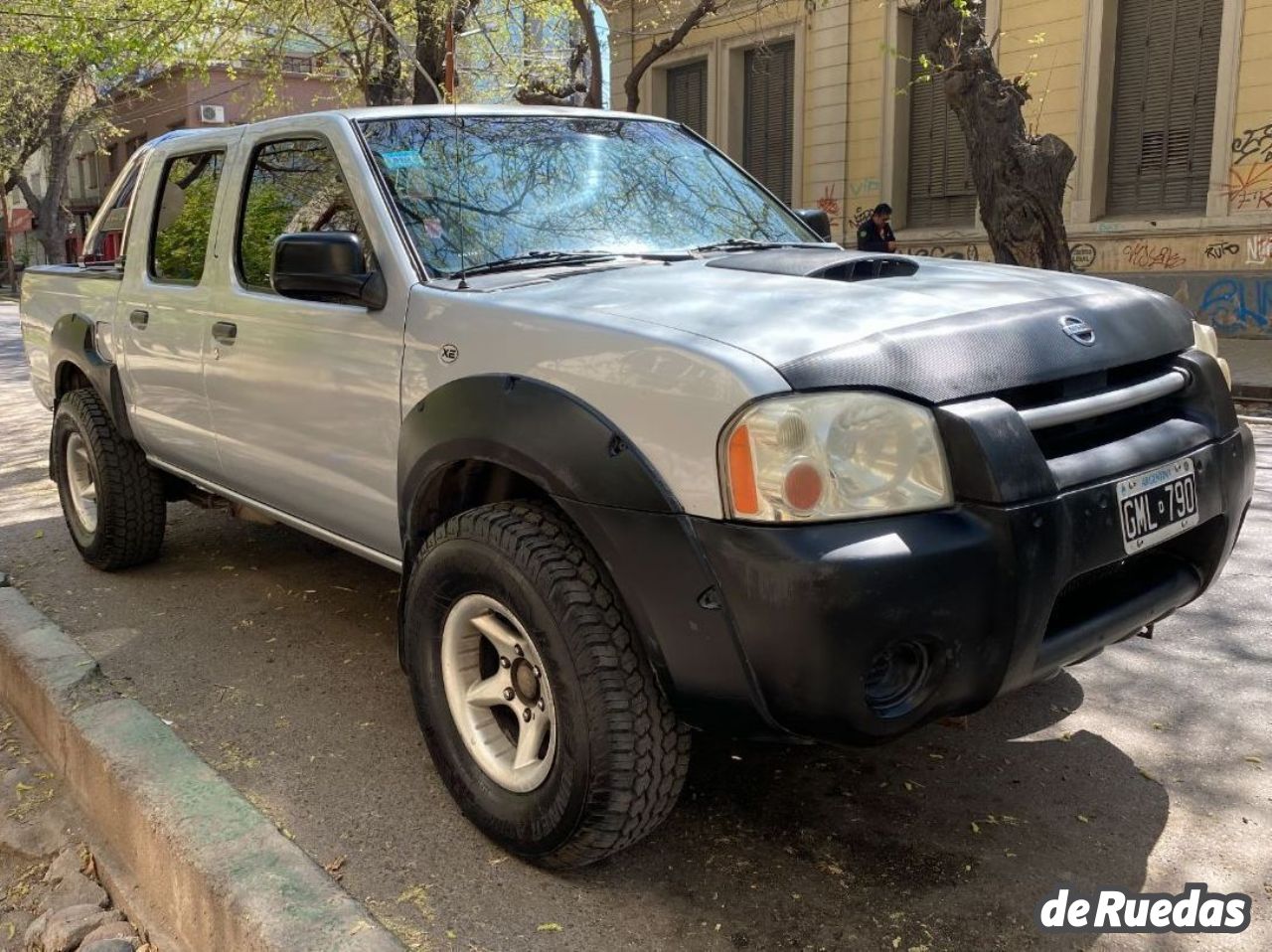 Nissan Frontier Usada en Mendoza, deRuedas