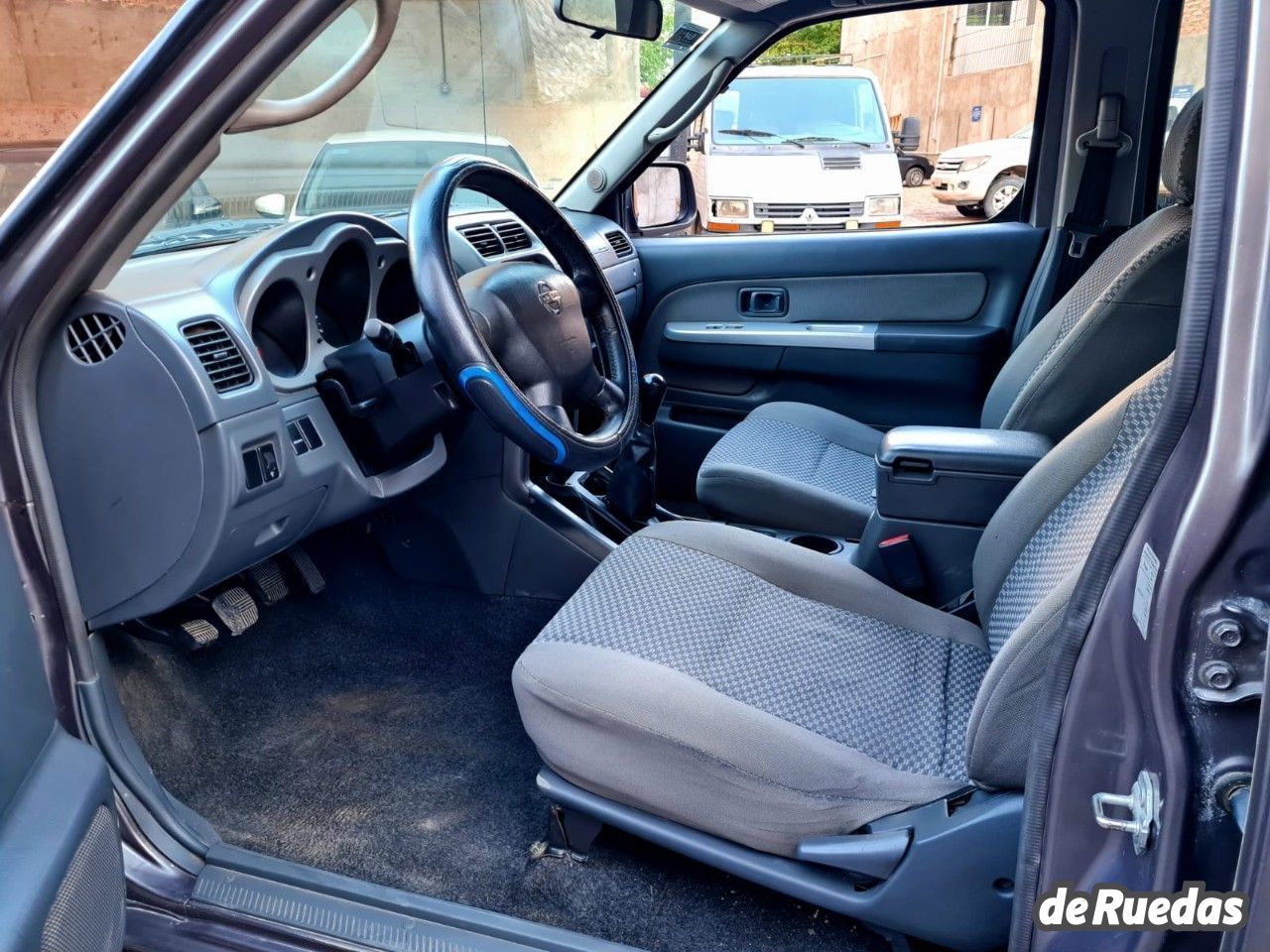 Nissan Frontier Usada en Mendoza, deRuedas