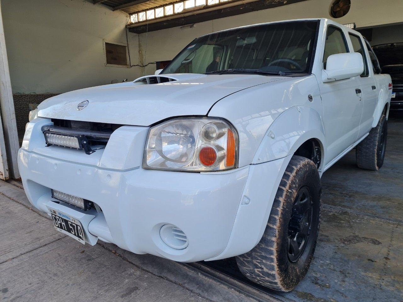 Nissan Frontier Usada en Mendoza, deRuedas