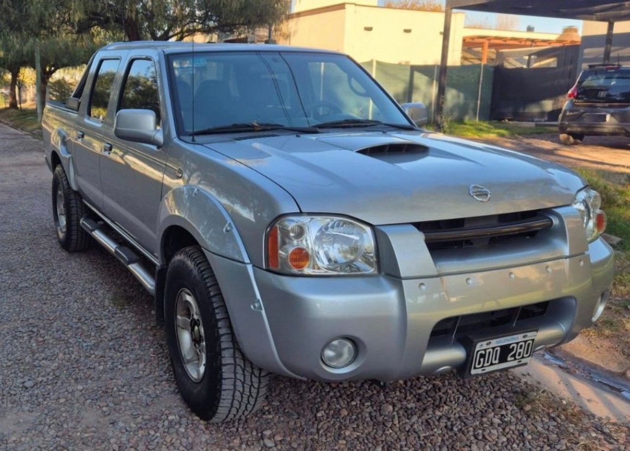 Nissan Frontier Usada en Mendoza, deRuedas