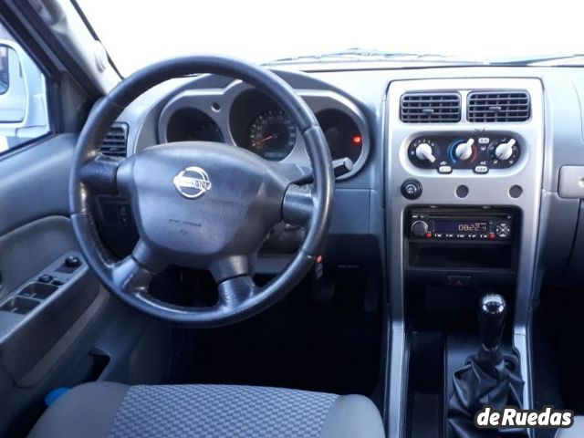 Nissan Frontier Usada en Mendoza, deRuedas