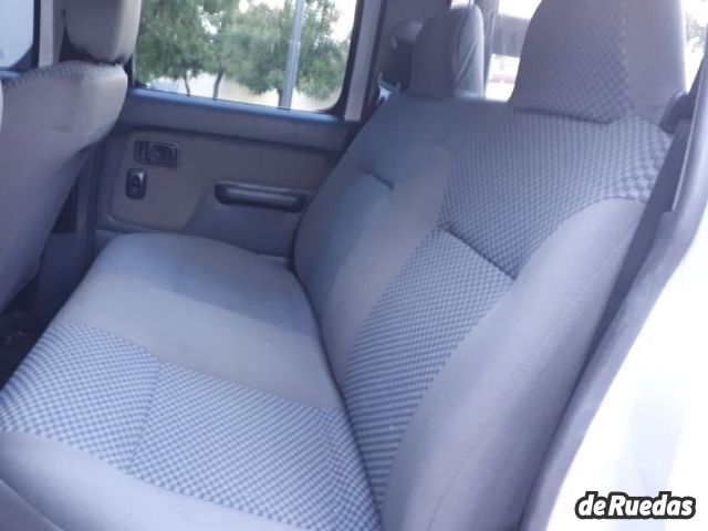 Nissan Frontier Usada en Mendoza, deRuedas