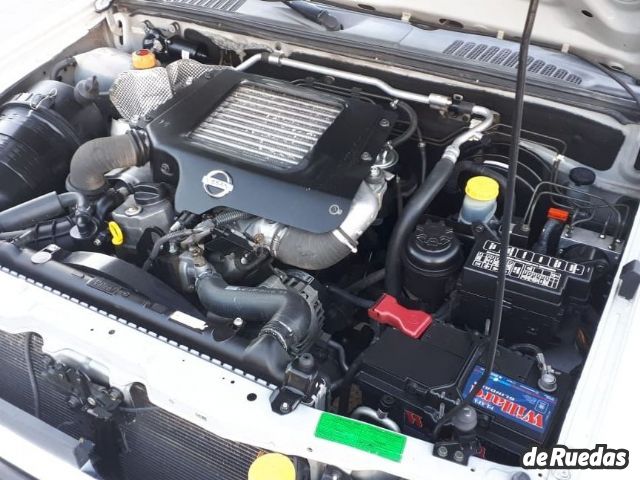 Nissan Frontier Usada en Mendoza, deRuedas