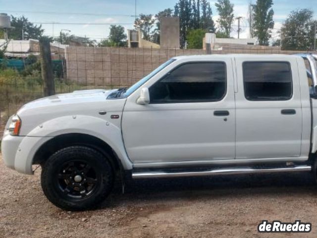 Nissan Frontier Usada en Mendoza, deRuedas