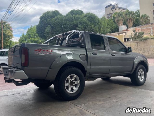 Nissan Frontier Usada en Mendoza, deRuedas