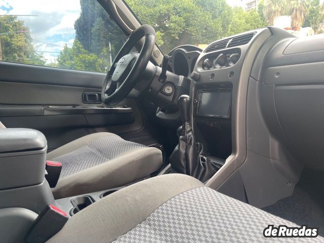 Nissan Frontier Usada en Mendoza, deRuedas