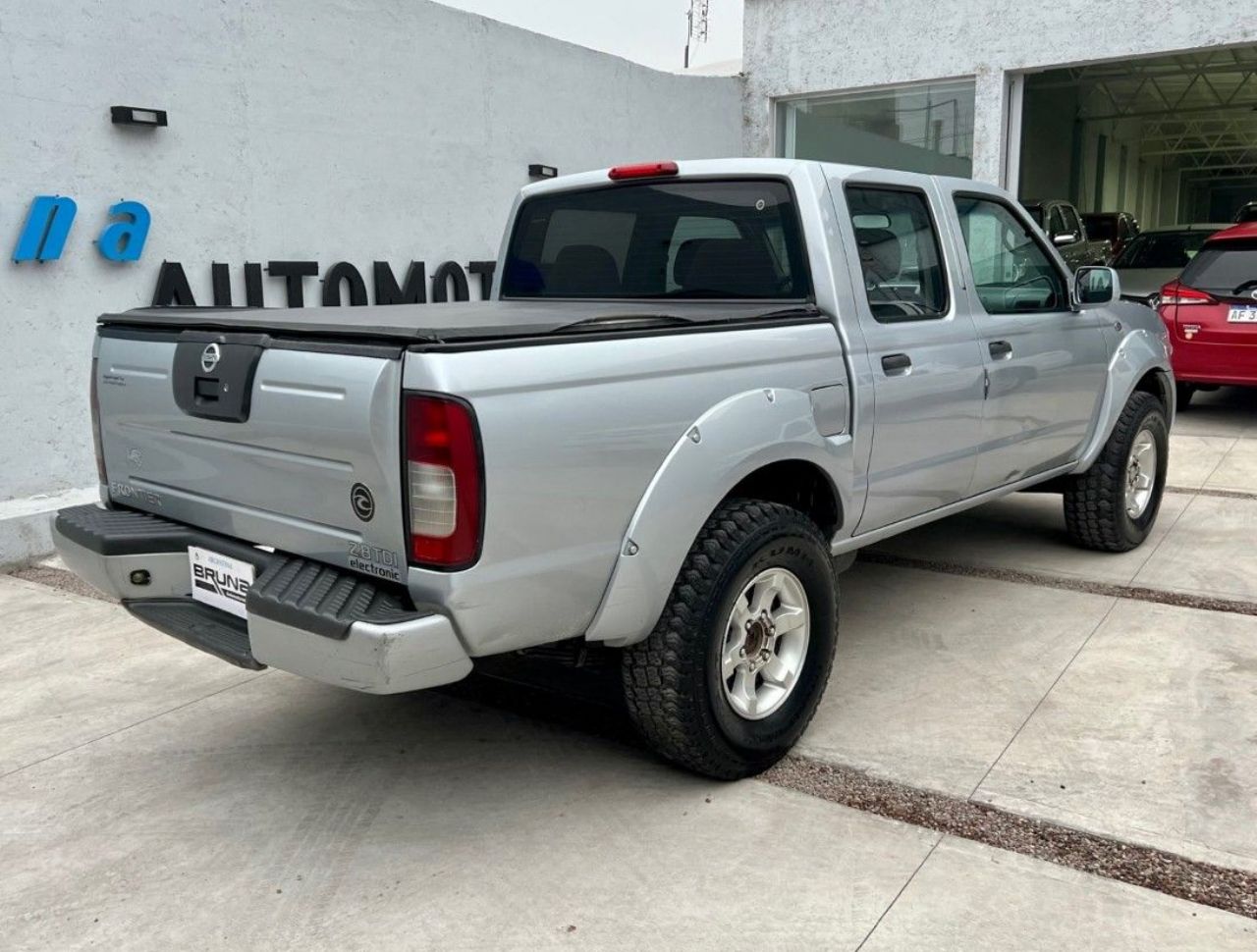 Nissan Frontier Usada en Mendoza, deRuedas