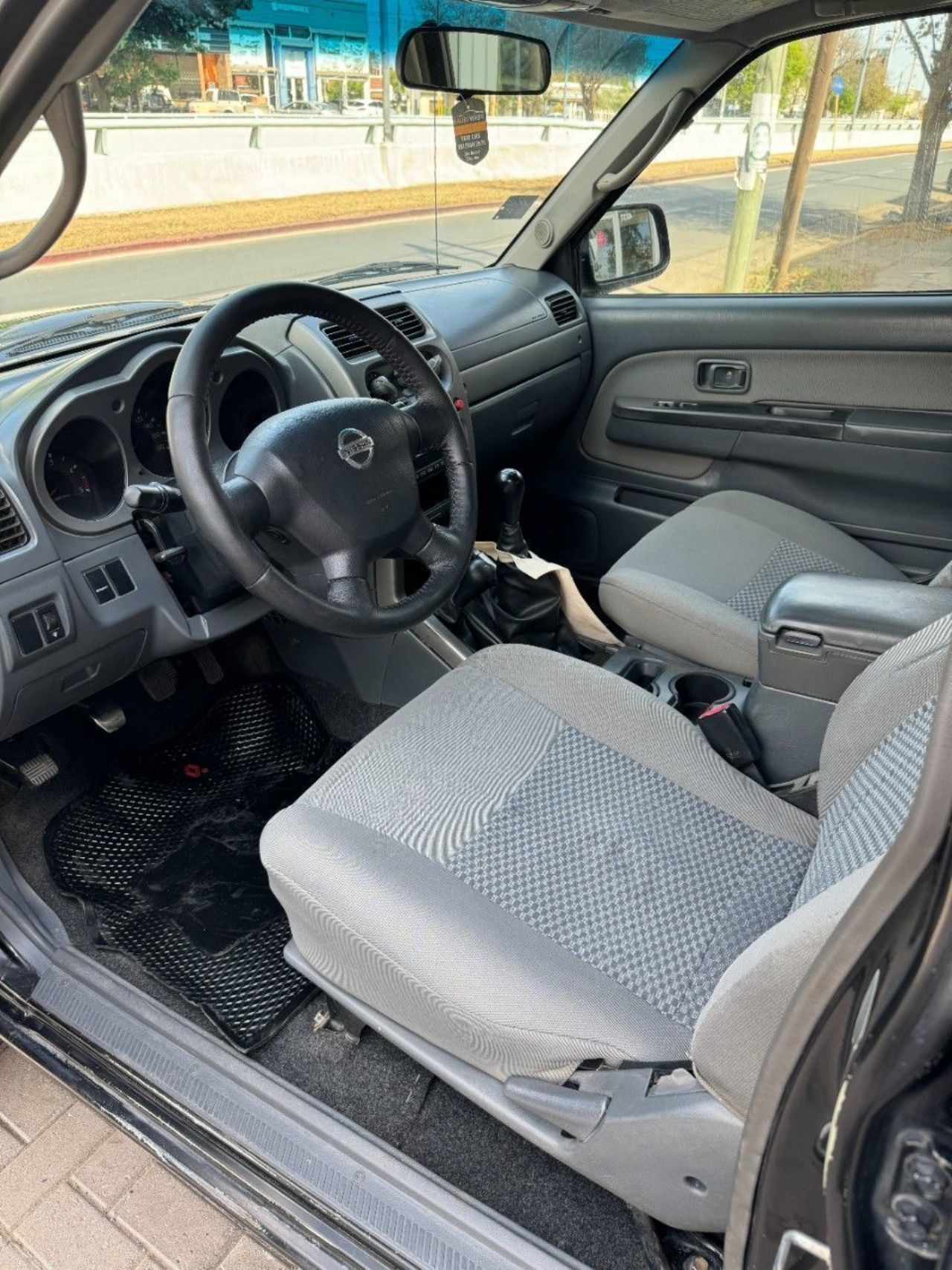 Nissan Frontier Usada en Córdoba, deRuedas