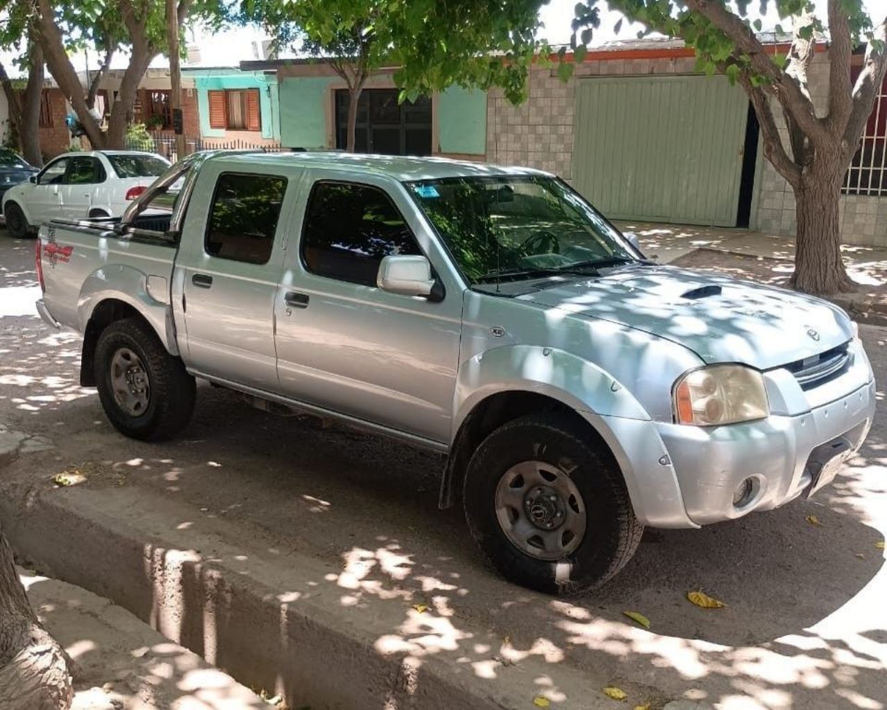 Nissan Frontier Usada en Mendoza, deRuedas