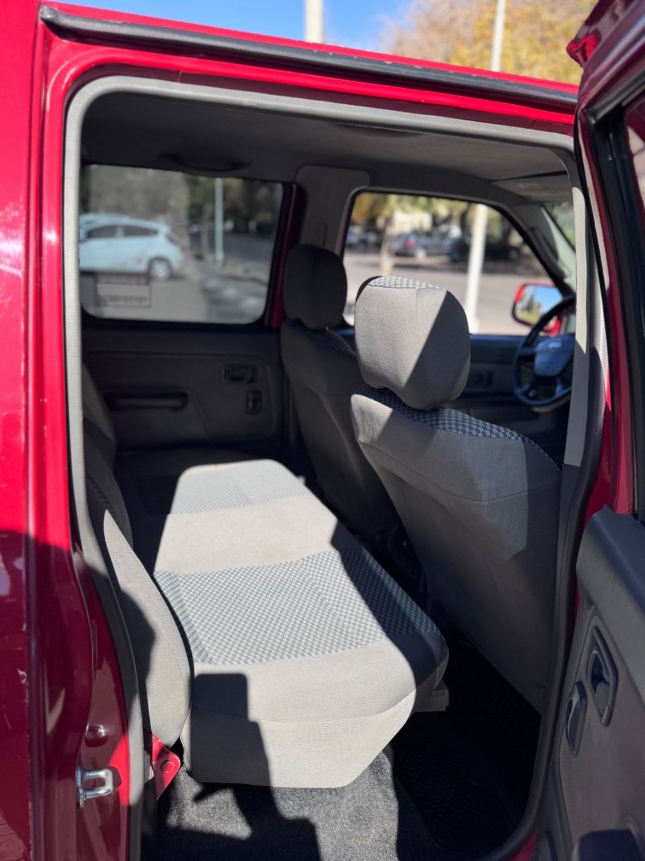 Nissan Frontier Usada en Mendoza, deRuedas