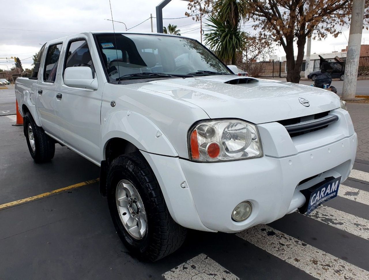 Nissan Frontier Usada en Mendoza, deRuedas