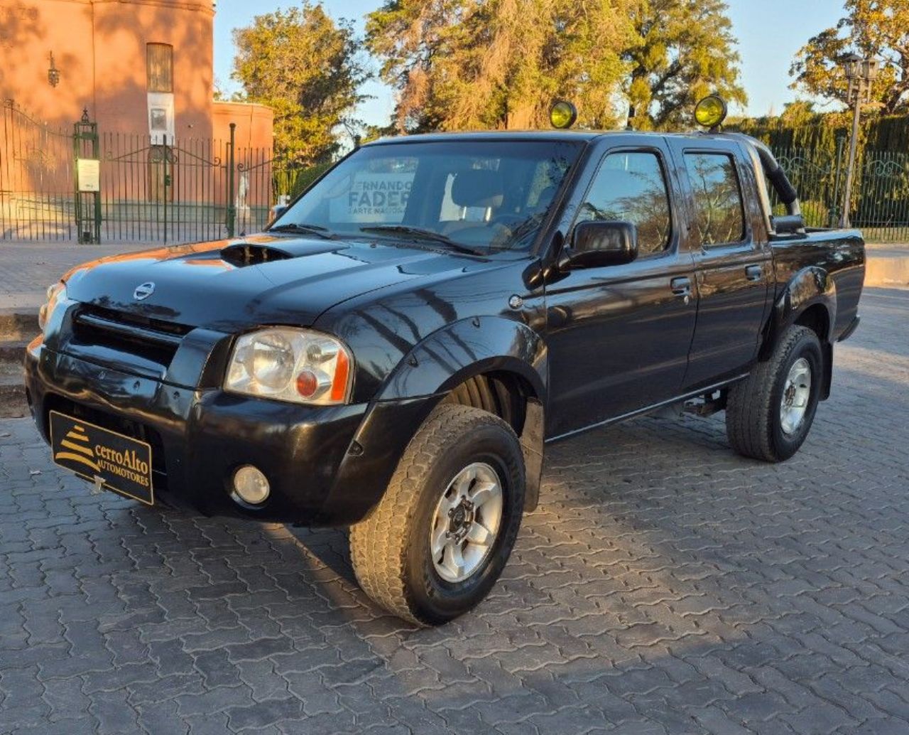 Nissan Frontier Usada en Mendoza, deRuedas