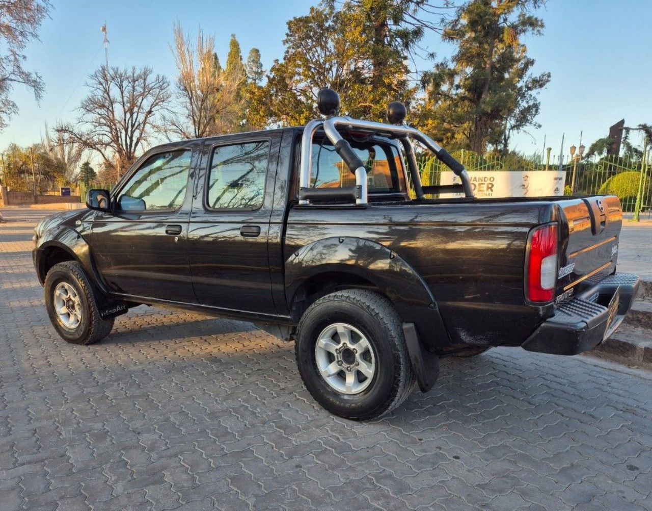 Nissan Frontier Usada en Mendoza, deRuedas