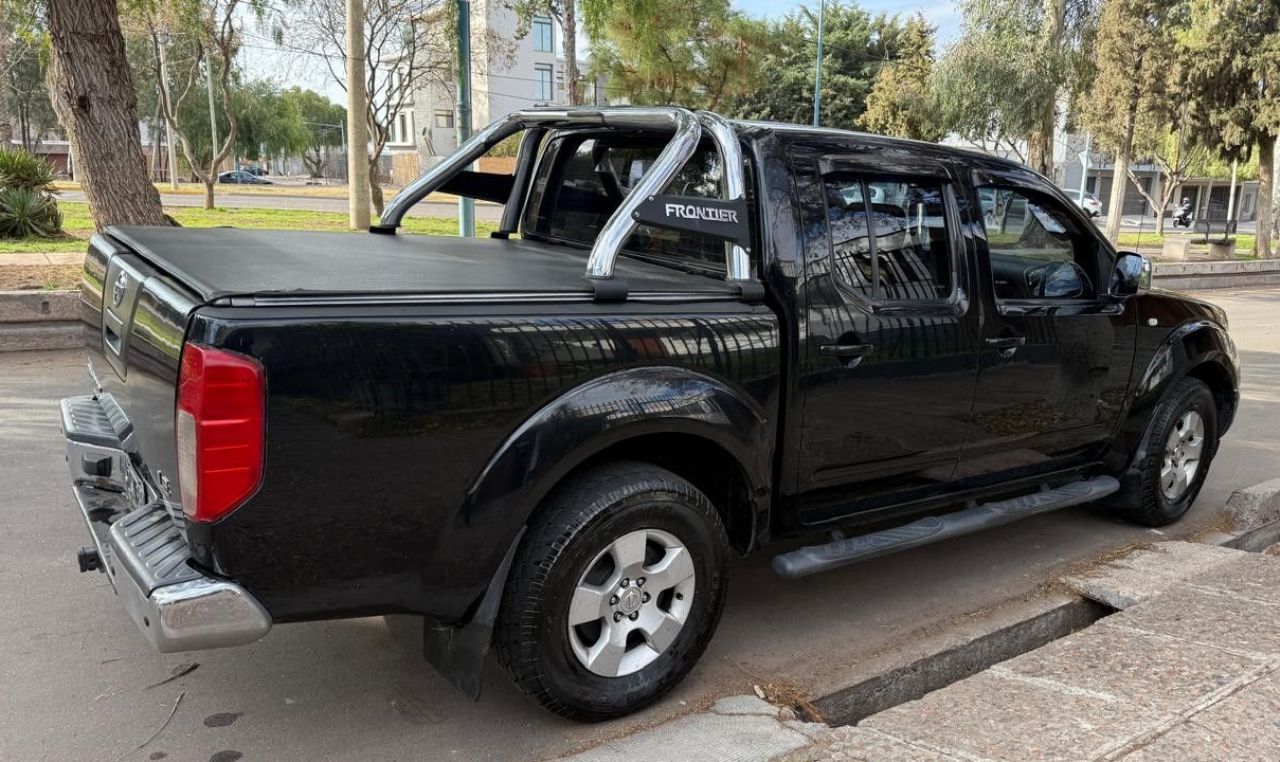 Nissan Frontier Usada en Mendoza, deRuedas