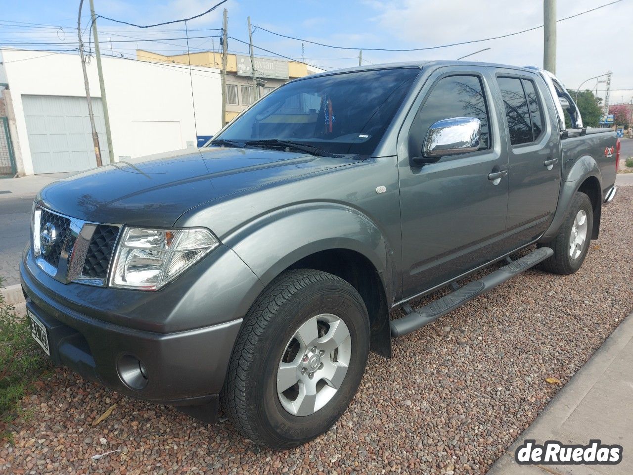 Nissan Frontier Usada en Mendoza, deRuedas