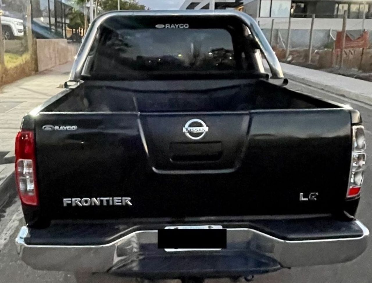 Nissan Frontier Usada en Mendoza, deRuedas