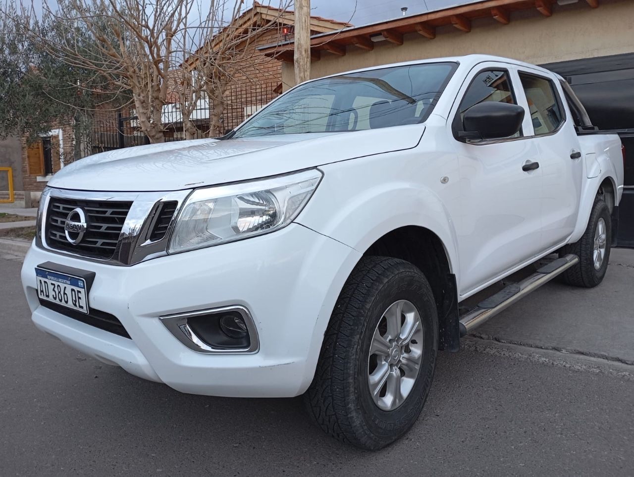 Nissan Frontier Usada en Mendoza, deRuedas