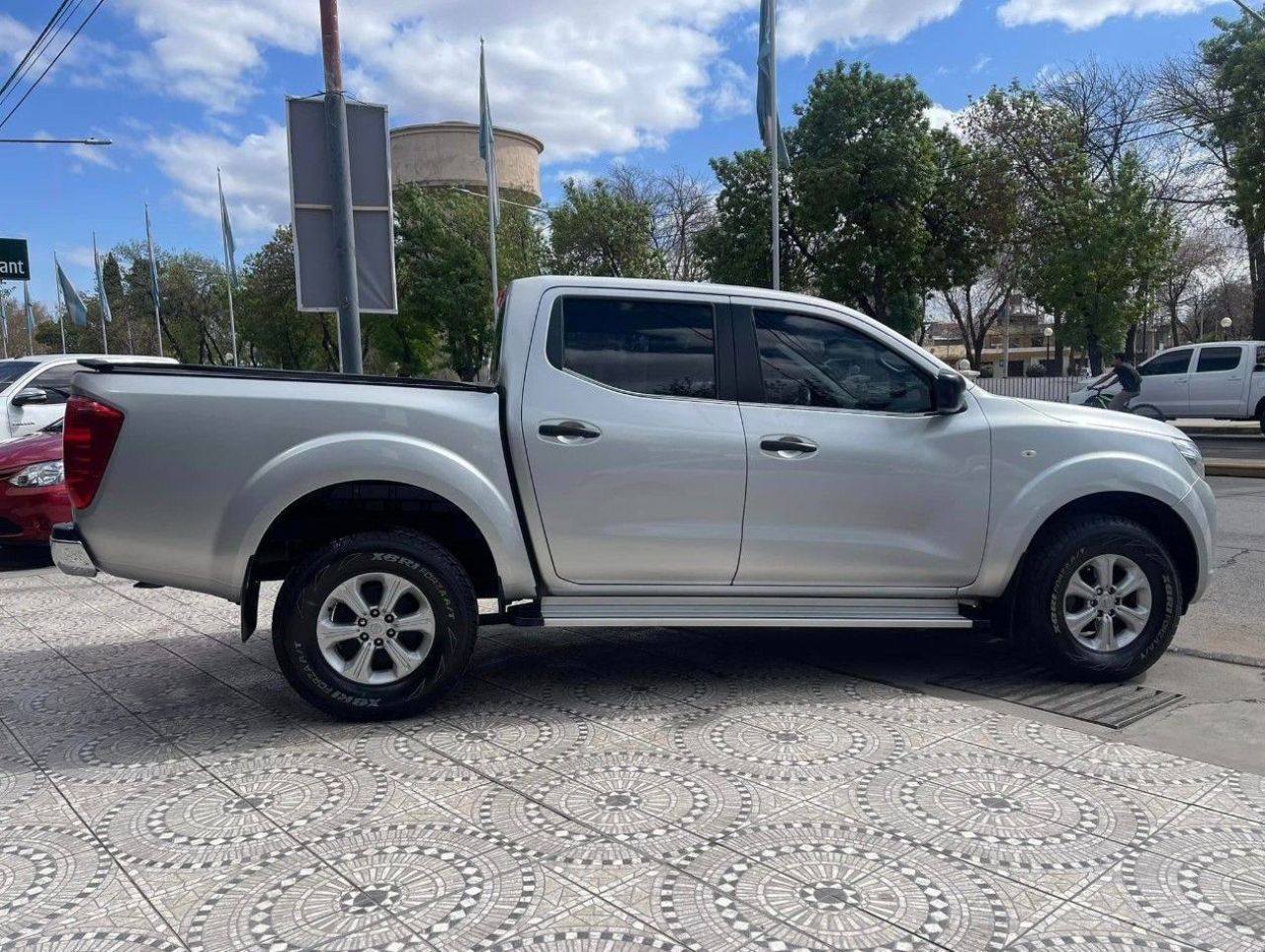 Nissan Frontier Usada en Mendoza, deRuedas