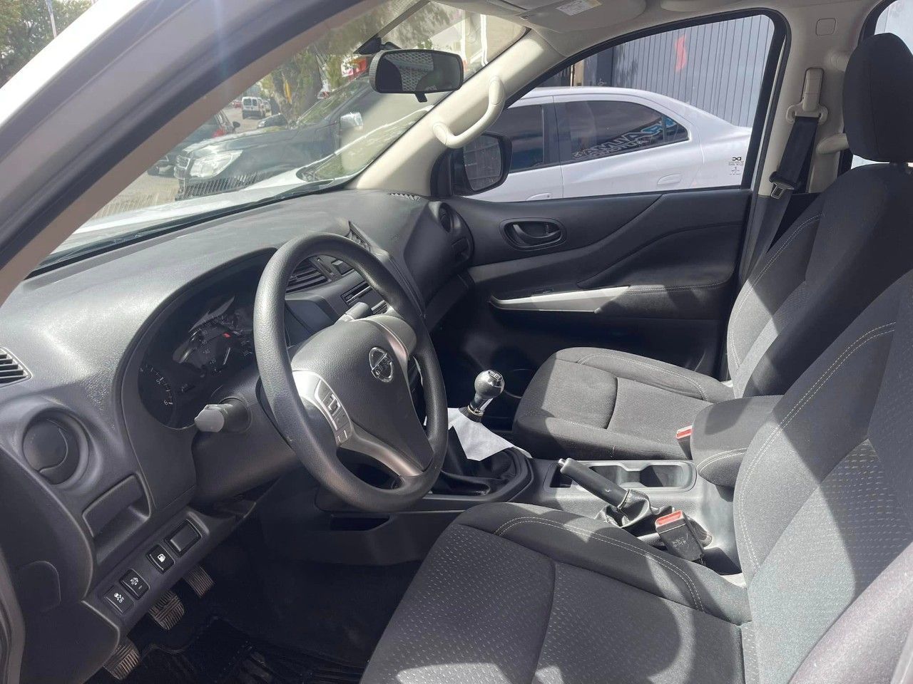 Nissan Frontier Usada en Mendoza, deRuedas