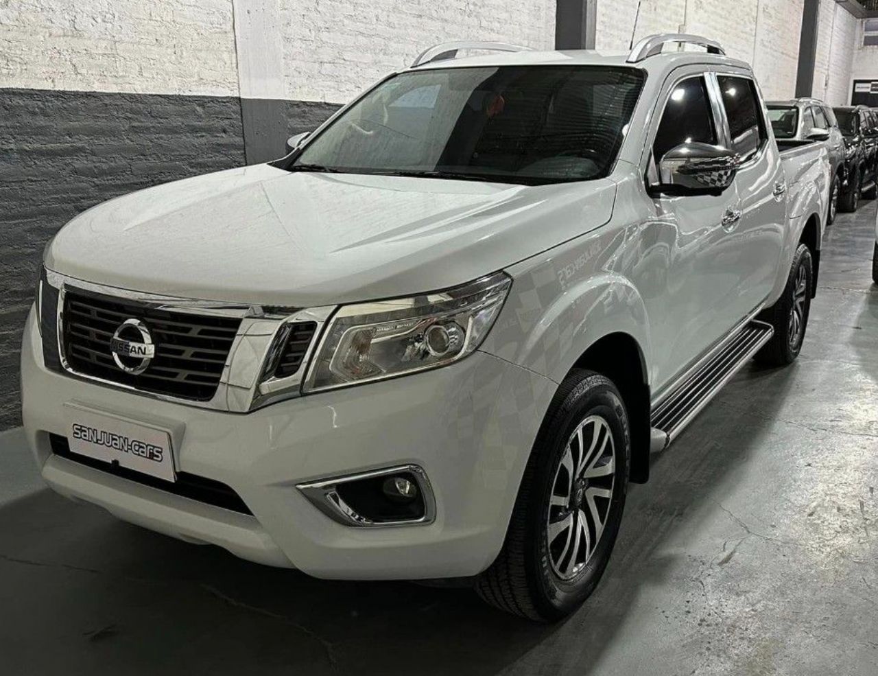 Nissan Frontier Usada en San Juan, deRuedas
