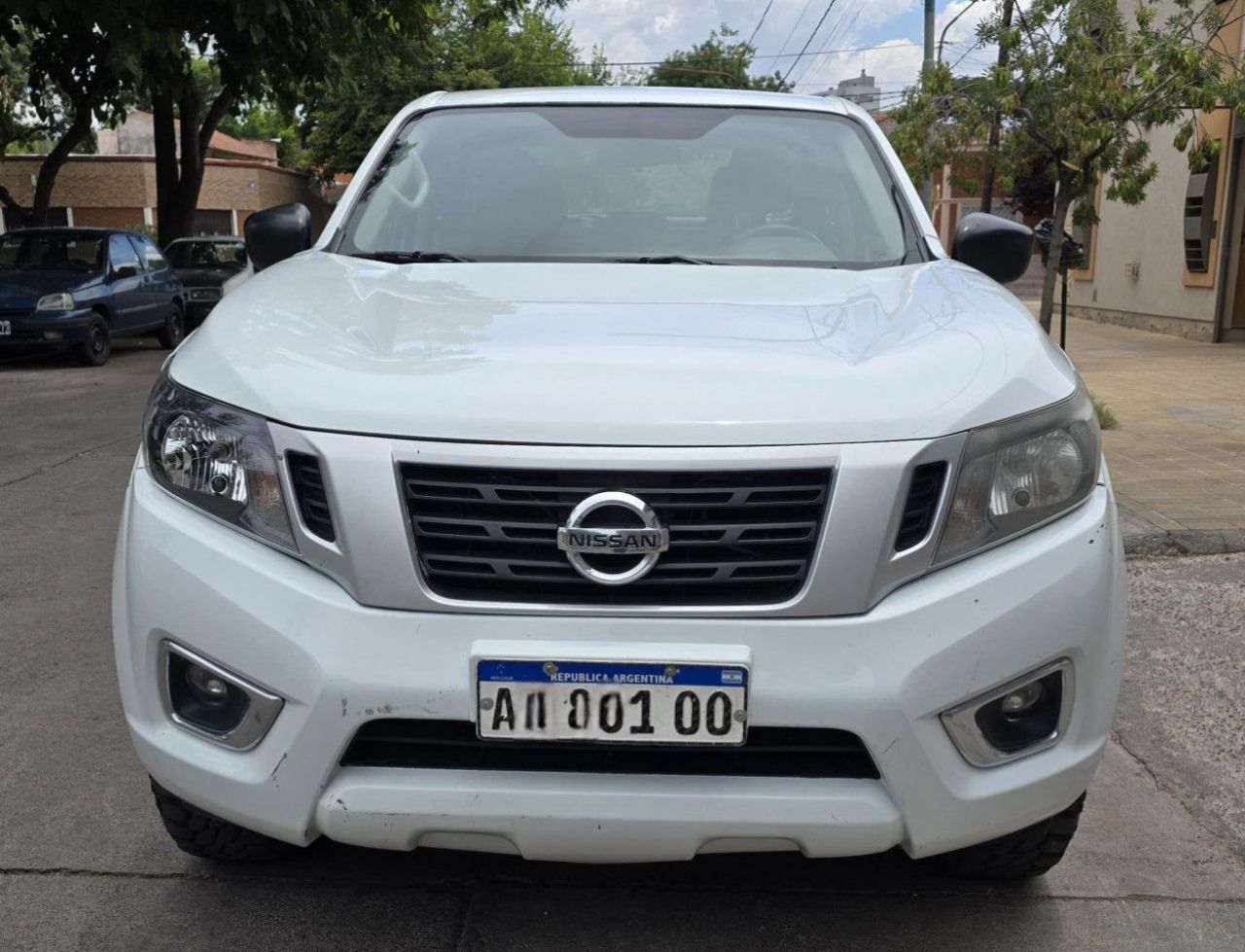 Nissan Frontier Usada Financiado en Mendoza, deRuedas