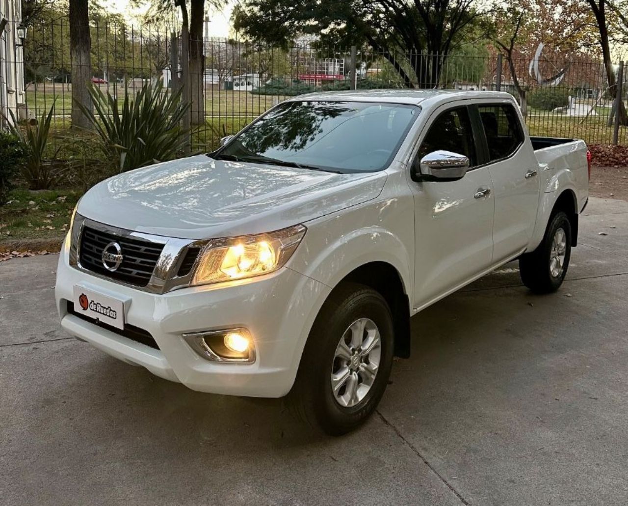 Nissan Frontier Usada en Mendoza, deRuedas