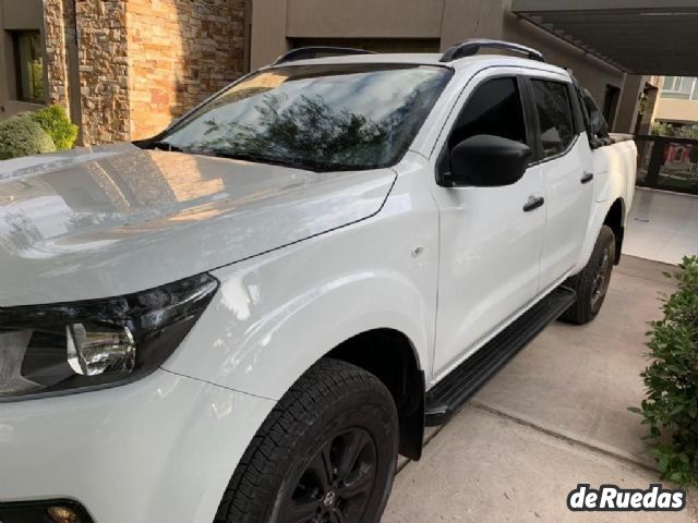 Nissan Frontier Usada en Mendoza, deRuedas