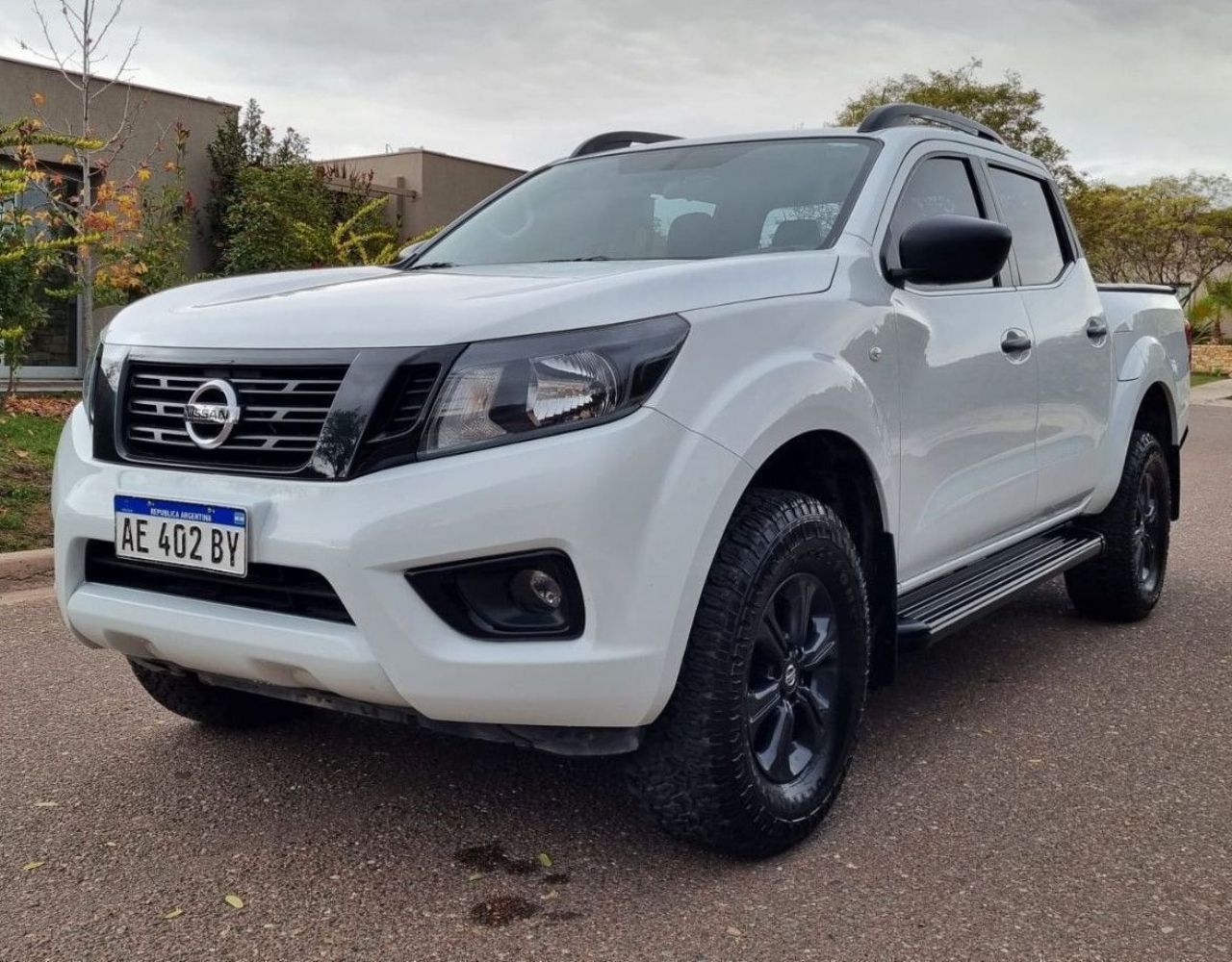 Nissan Frontier Usada en Mendoza, deRuedas